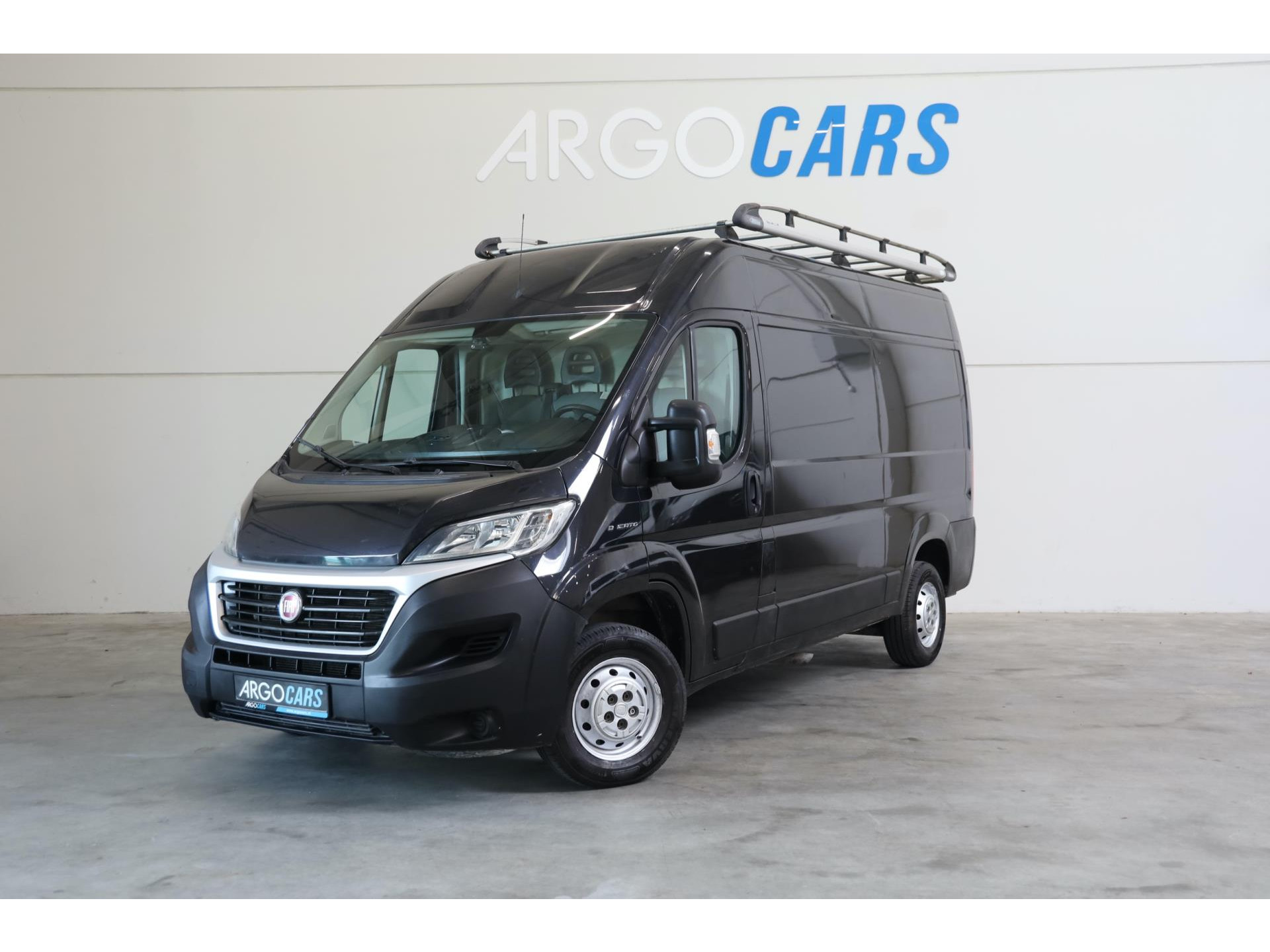 Fiat Ducato 2.3 MultiJet L2/H2 150PK LEDER CLIMA/AIRCO CAMERA CRUISE CONTROL ZWART TREKHAAK IMPERIAAL LEASE V/A €99,- pm INRUILMOG Bestelauto | 143.932 km | 2019 | 150 pk