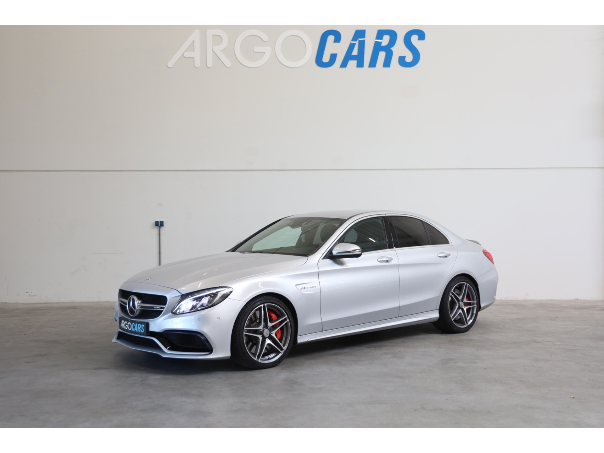 Mercedes-Benz C-Klasse AMG 63 S C63s AMG 510PK BURMEISTER SFEERVERL CAMERA DISTANCE BLIS VOLLE AUTO LEASE V/A € 211 INRUIL MOG Sedan
